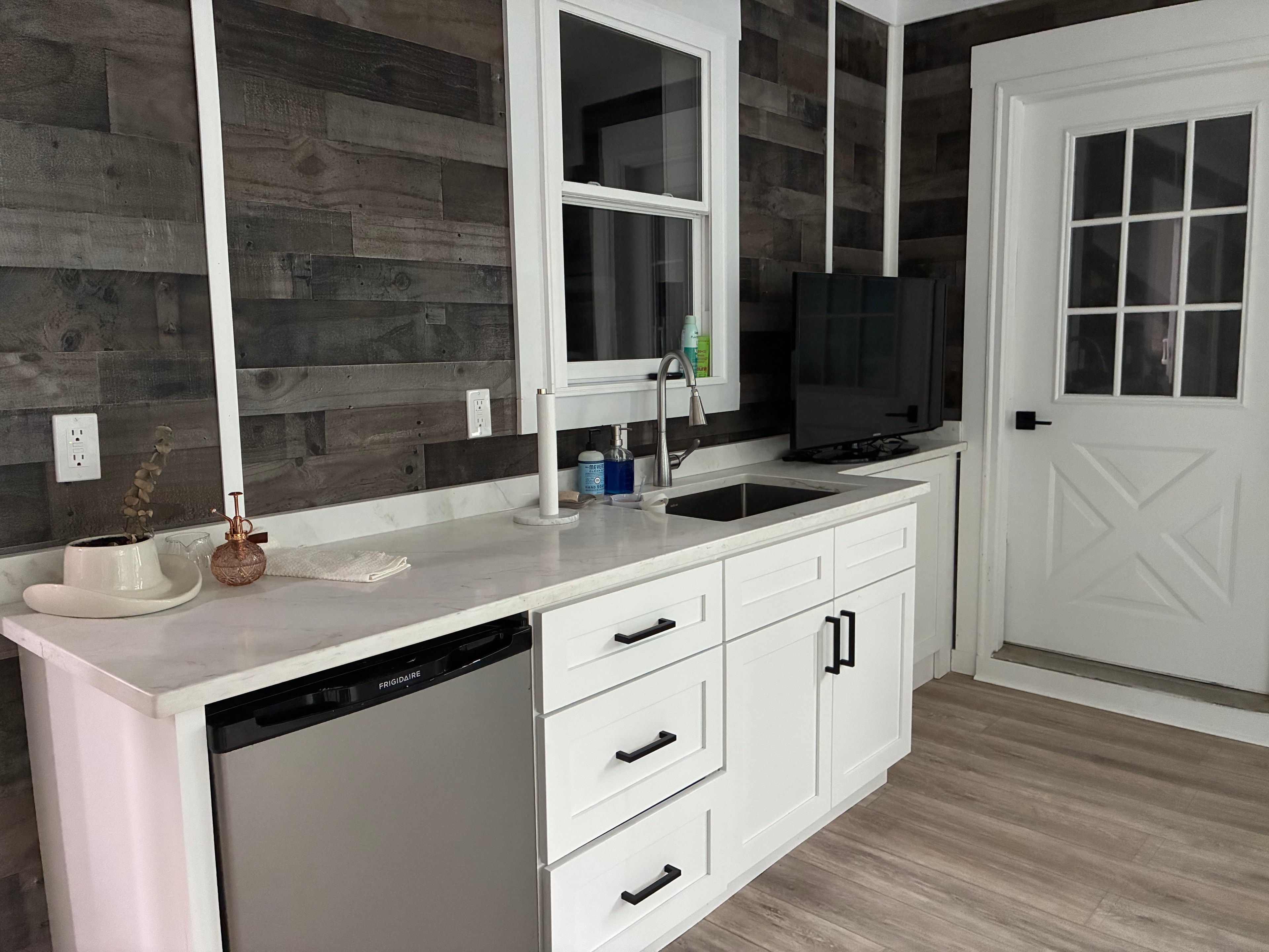Sunroom Kitchenette